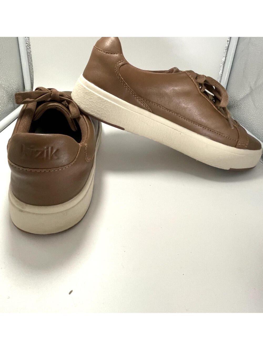 Kizik Vegas Cognac Brown Leather Hands Free Lace Sneaker Loafers Men’s 7.5 Wms 9 - Picture 4 of 7